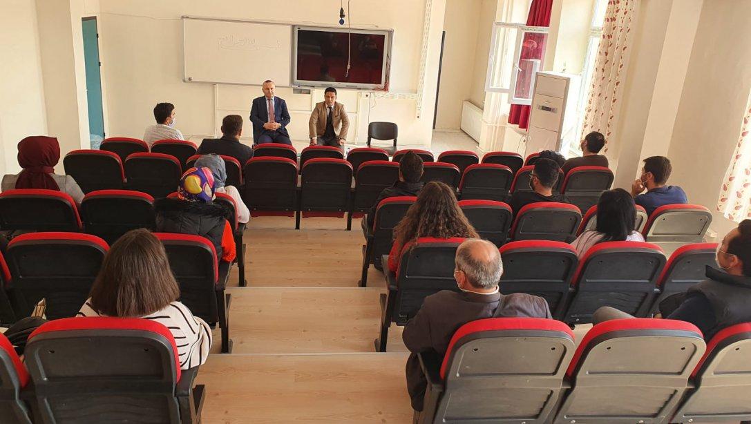 Milli Eğitim Müdürümüz İsmail GÜVEN, Şehit Polis Elvan Özbay MTAL'yi Ziyaret Etti